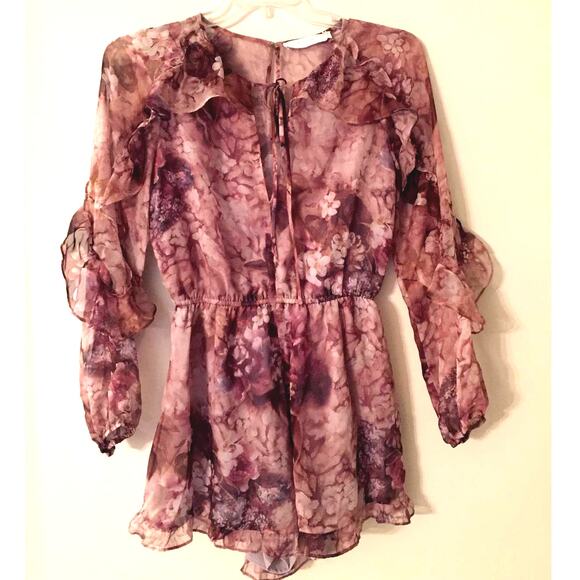 Astr Pants - Astr "The Label" Floral‎ Romper Size Medium